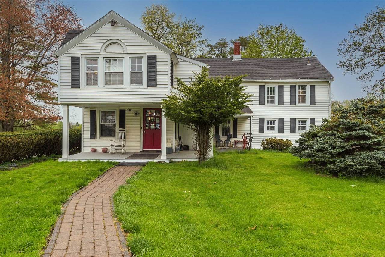 788 Dutchess Tpke - Photo 1