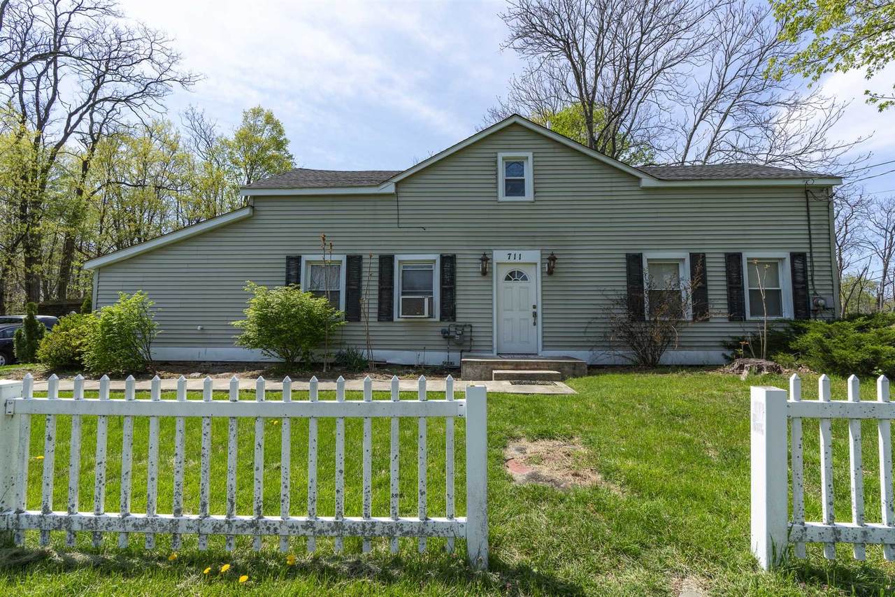 711 Sergeant Palmateer Way - Photo 1