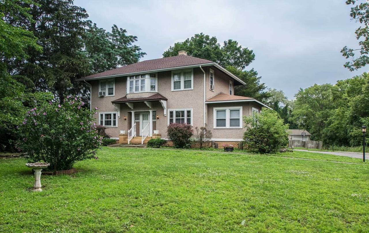 924 Dutchess Tpke - Photo 1