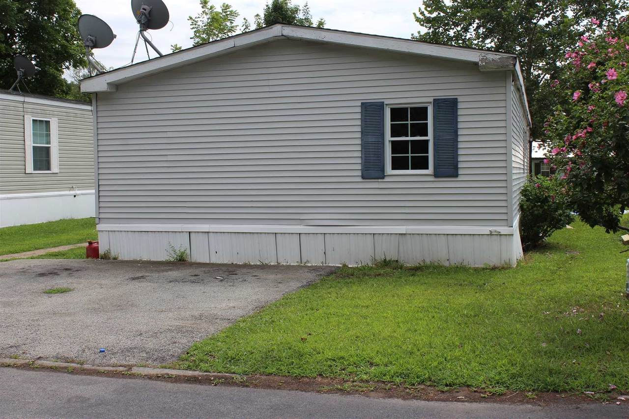 6 Manor Drive - Photo 1