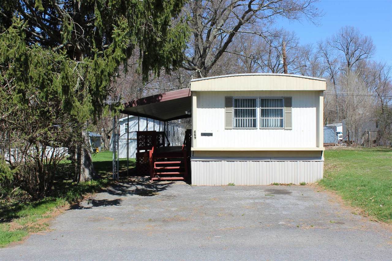 869 Tarrytown Lane - Photo 1