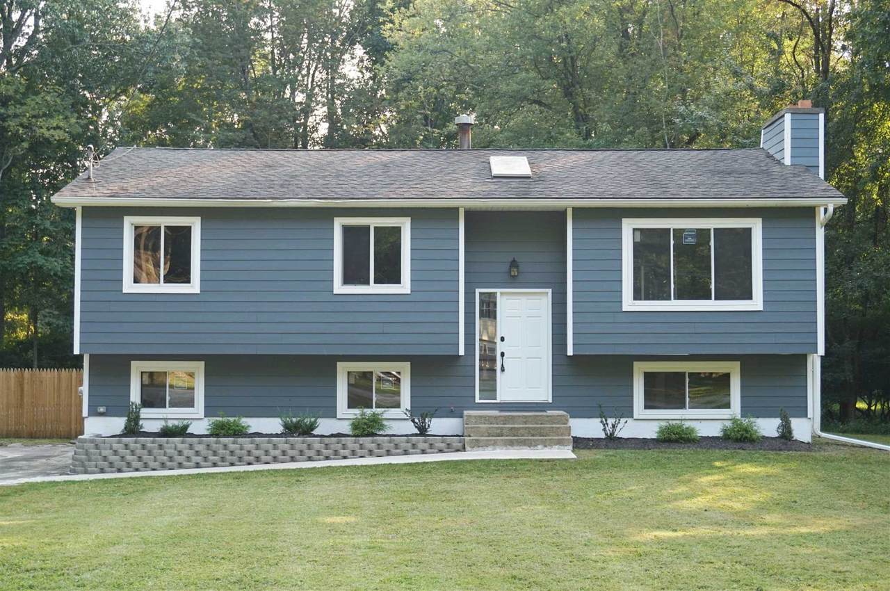242 Oak Ridge Rd - Photo 1