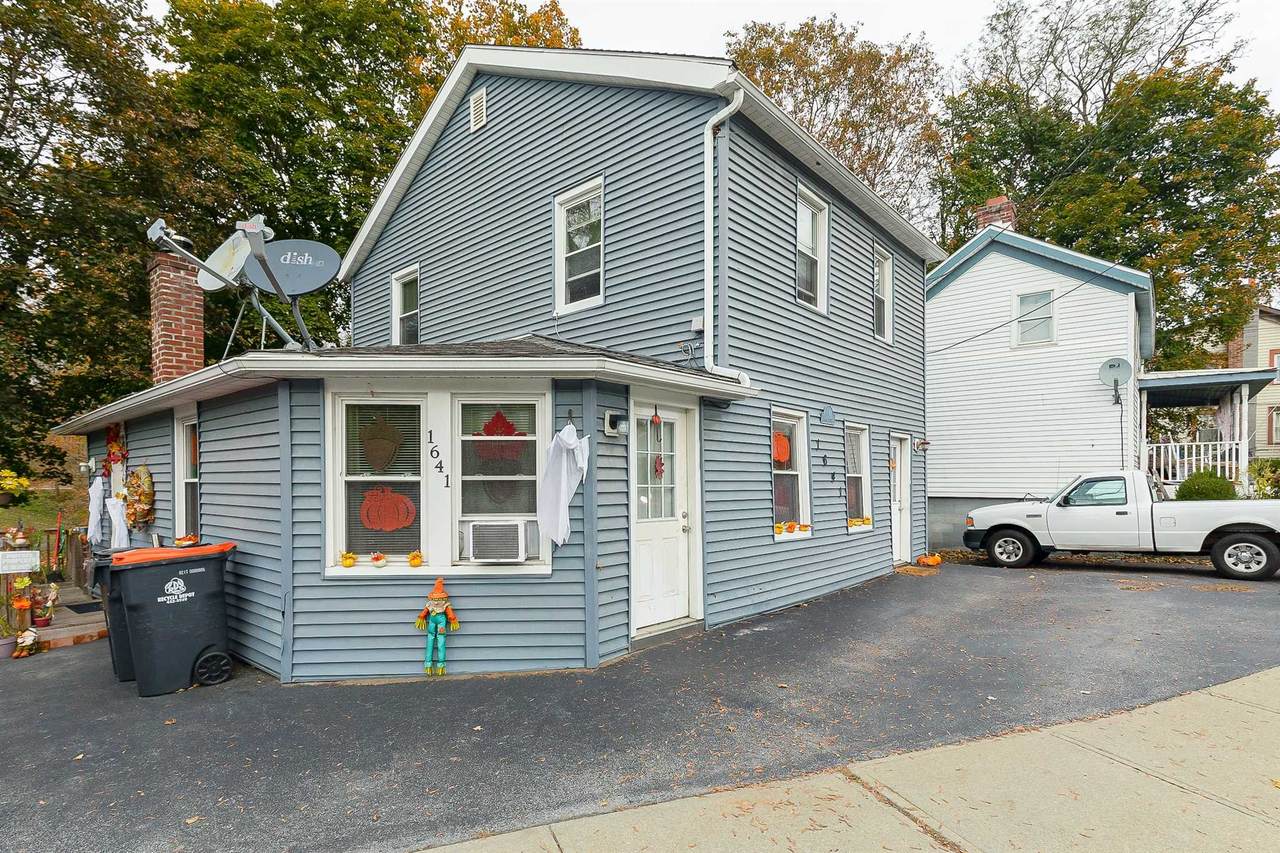 1641 Main St - Photo 1