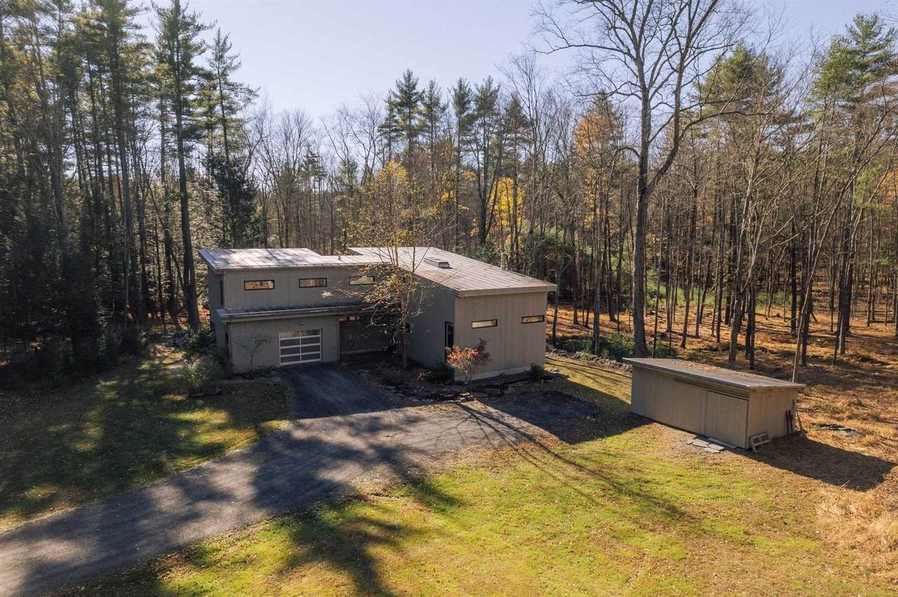 10 SEATON LANE - Photo 1