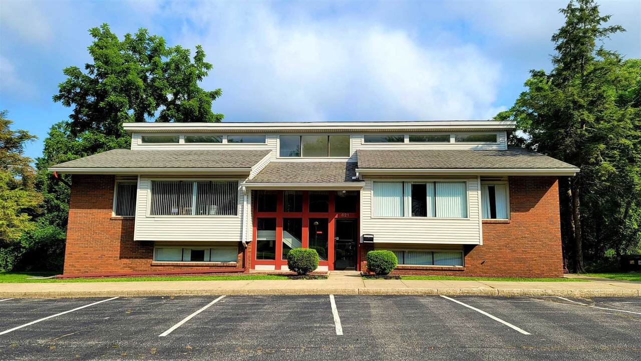 621 Rt 52, Units 2A & 2C - Photo 1