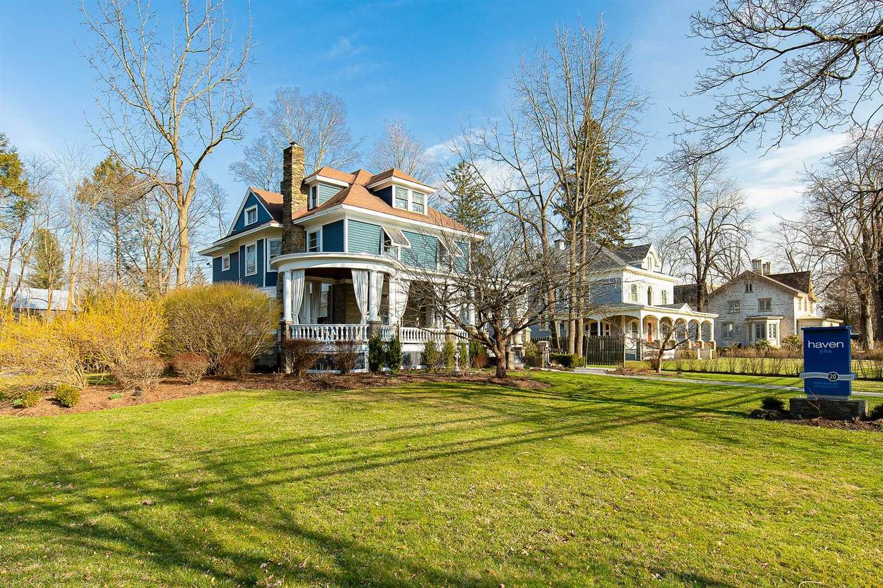 6464 Montgomery St. - Photo 1