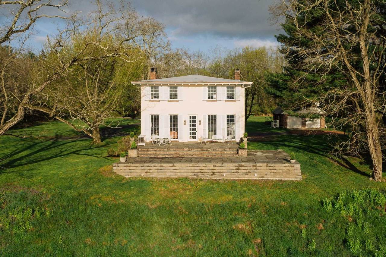 1148 Main St - Photo 1