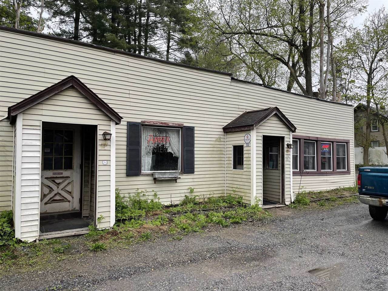556 Violet Ave - Photo 1