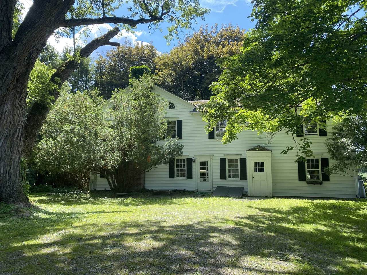 1203 Shunpike - Photo 1