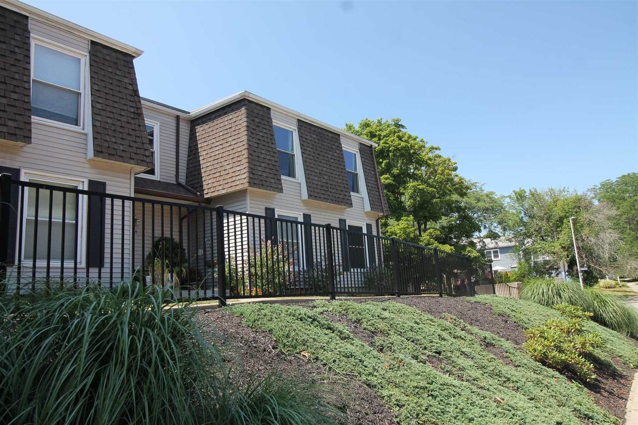 150 Rinaldi - Photo 1