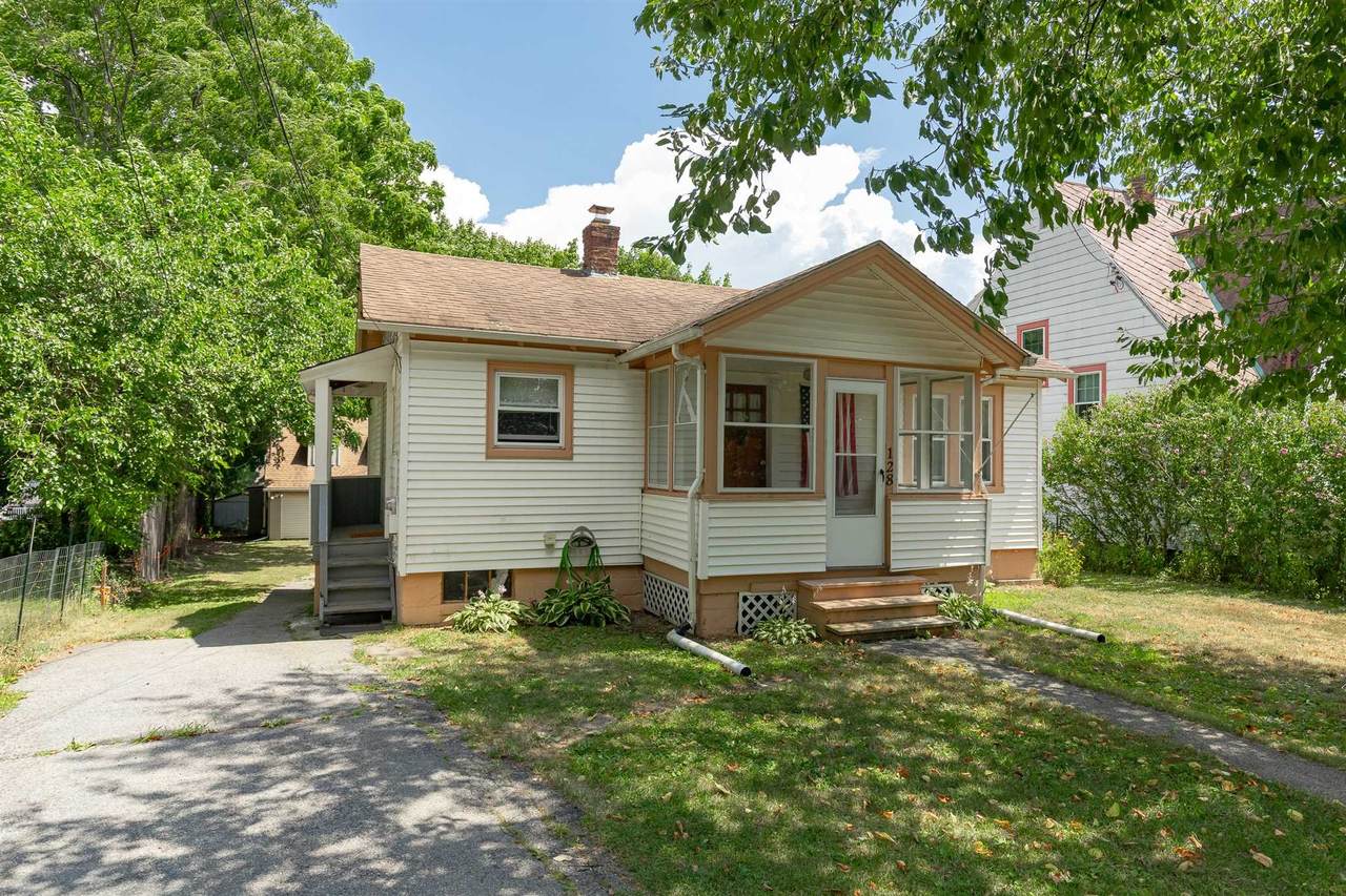 128 Grand Ave - Photo 1