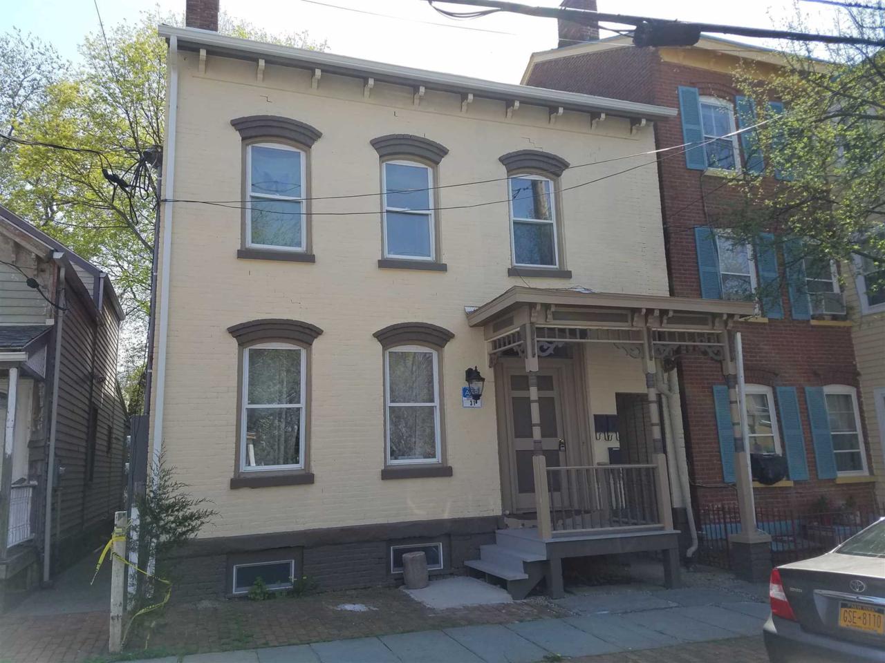 31 Perry - Photo 1