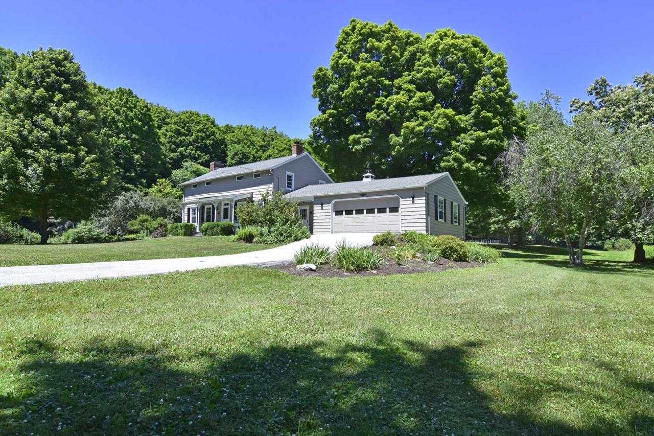 83 Willow Lane - Photo 1