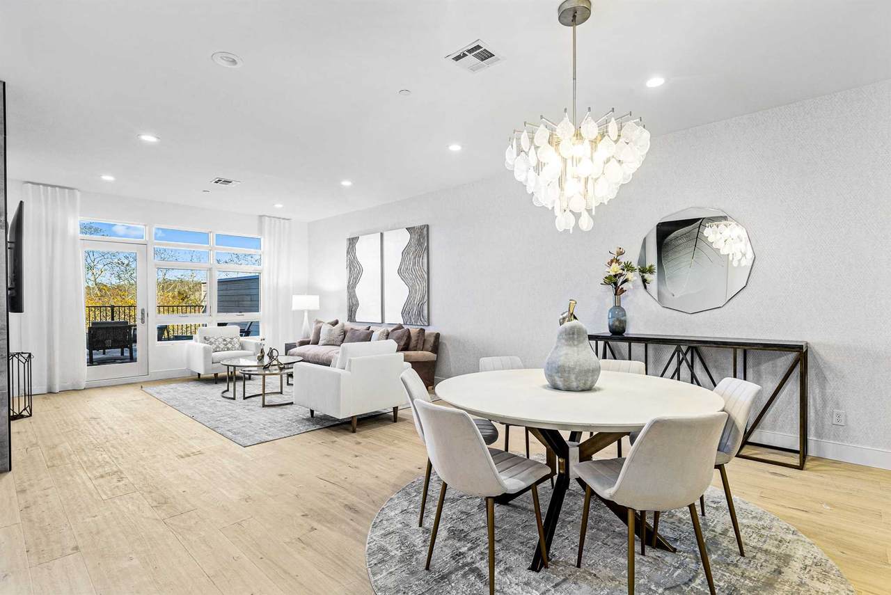 30 Beekman St - Photo 1