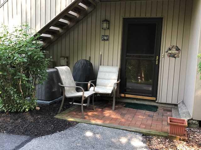 2707 Pine Cone Ct - Photo 1