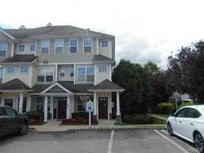 25 Fairways Dr - Photo 1