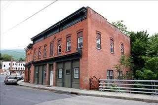 15 Main St - Photo 1