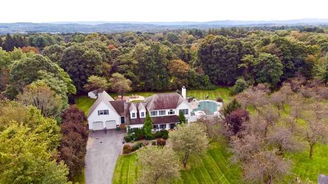 82 Wennington Dr - Photo 1
