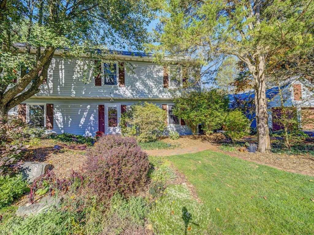 4 Picardy Ct - Photo 1