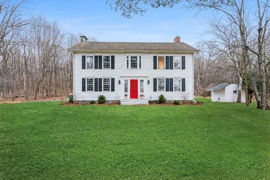 1141 Beekman Rd - Photo 1