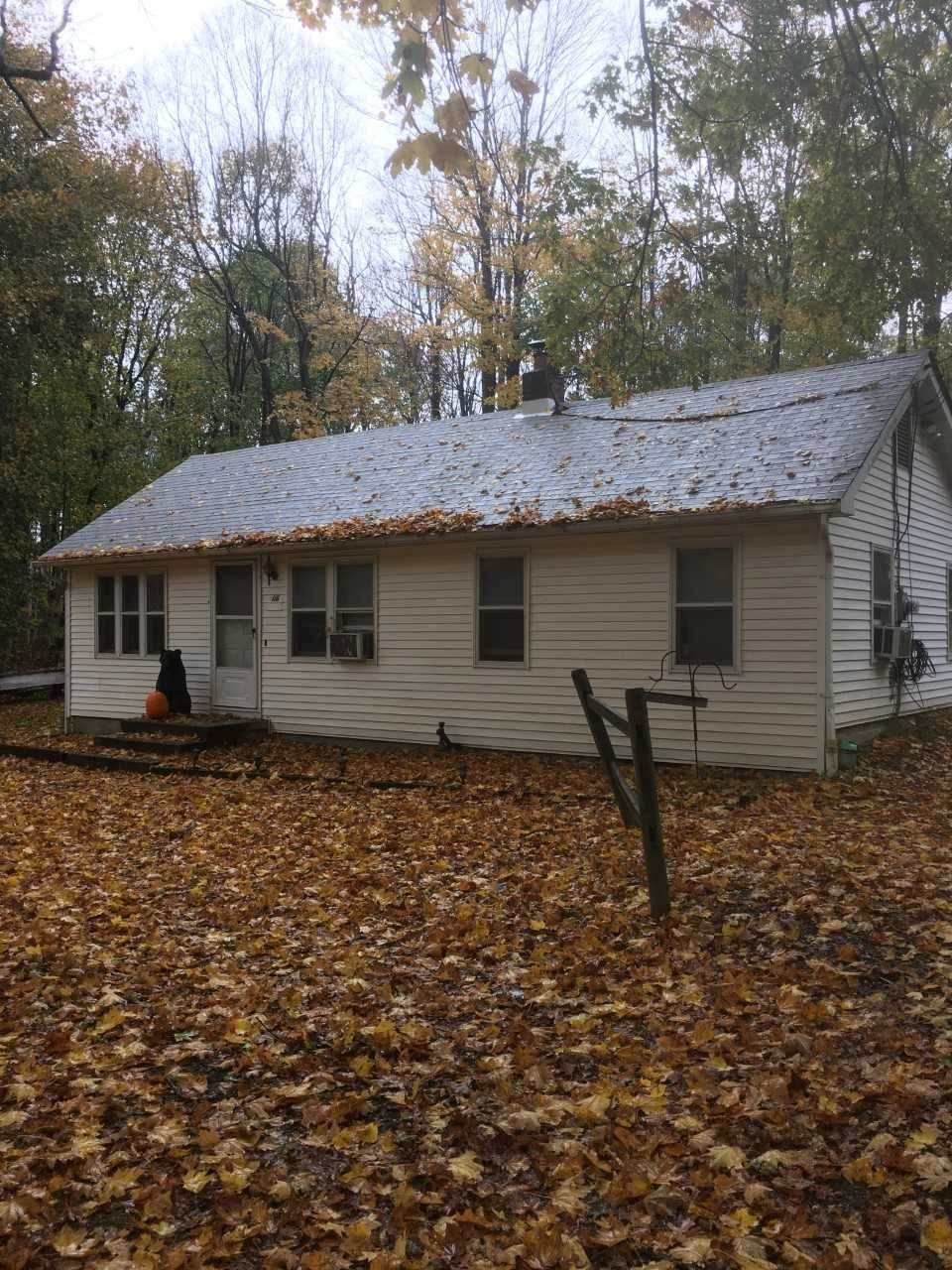 706 Beekman Rd - Photo 1