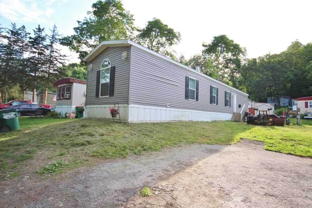 27 Shagbark Ave Ave - Photo 1