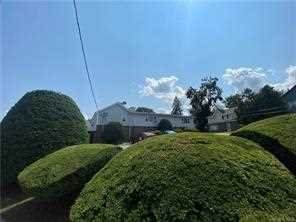 15 Western Ave - Photo 1