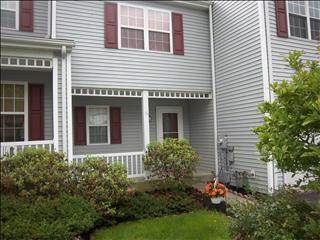 16 Tall Tree Ct - Photo 1