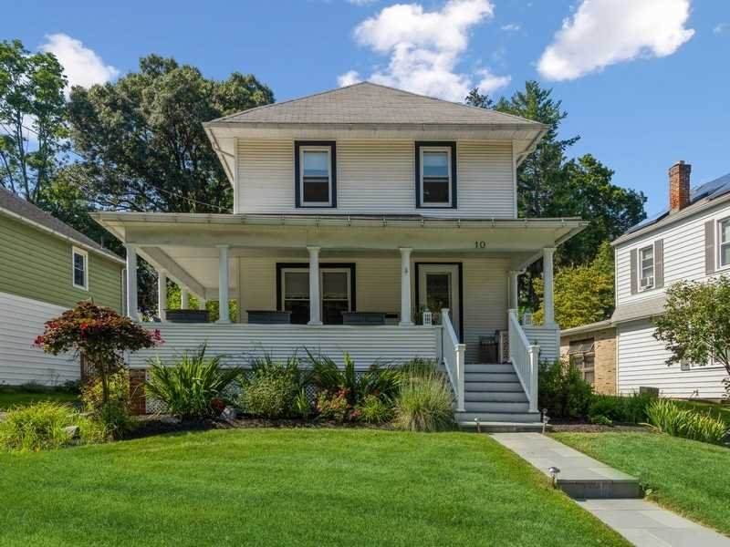10 Marian Ave - Photo 1