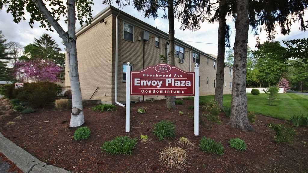 250 Beechwood Ave. 26B - Photo 1