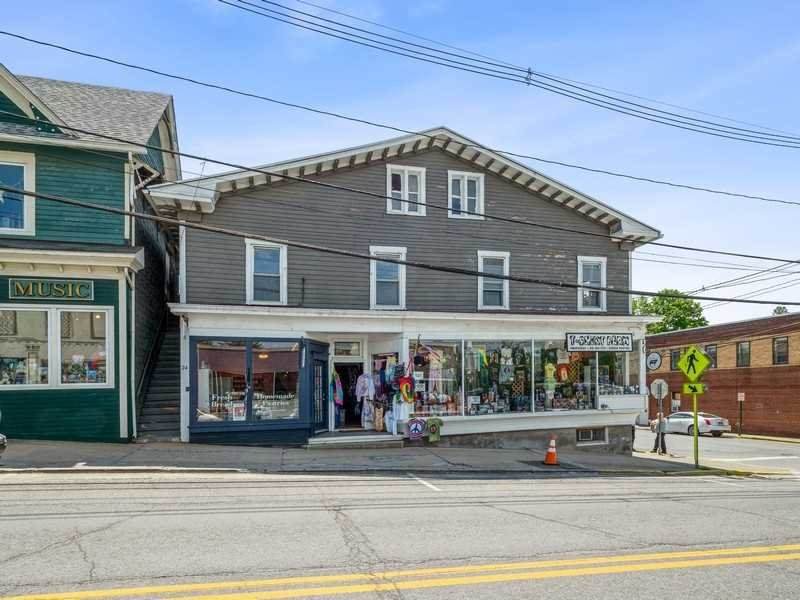 22 Main St - Photo 1