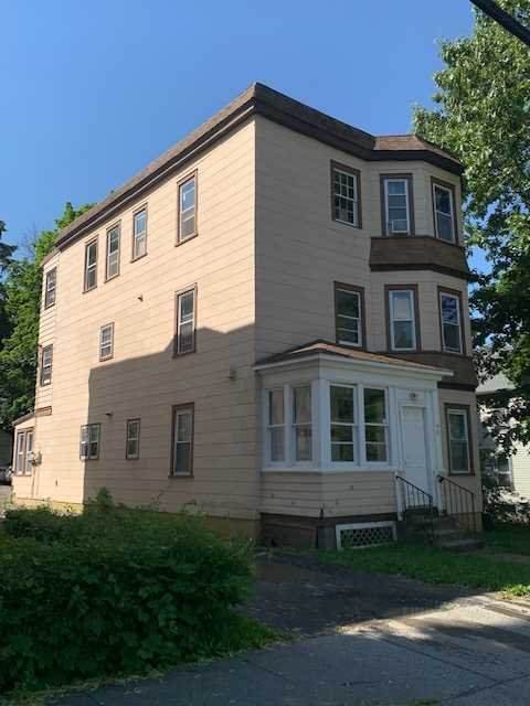 40 Parker Ave - Photo 1