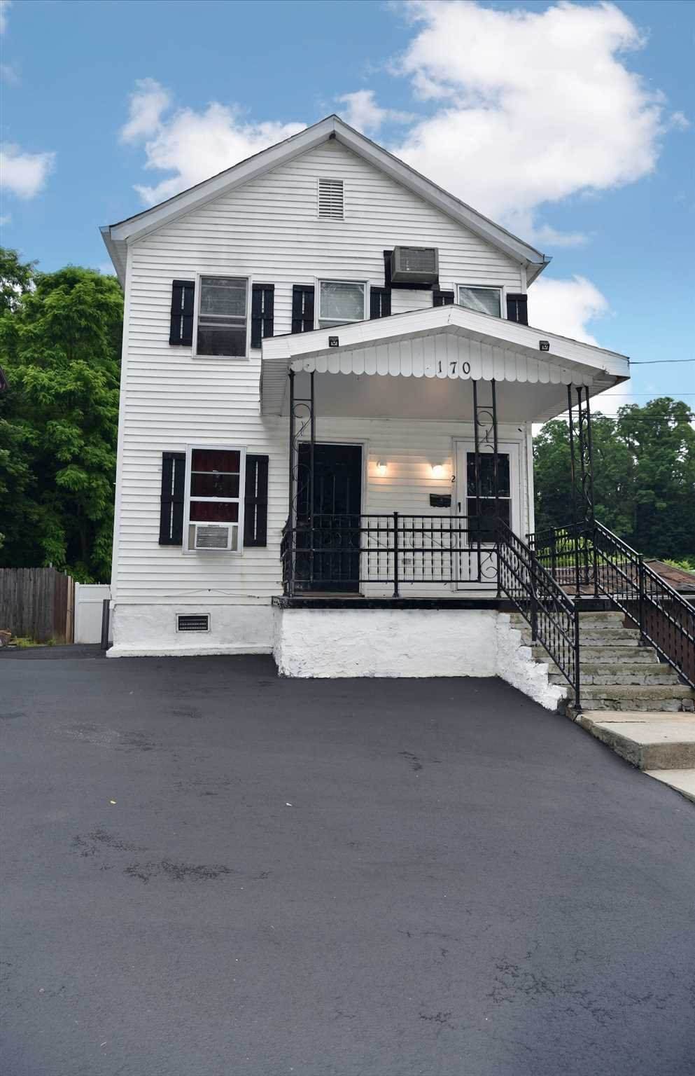 170 Delaware - Photo 1
