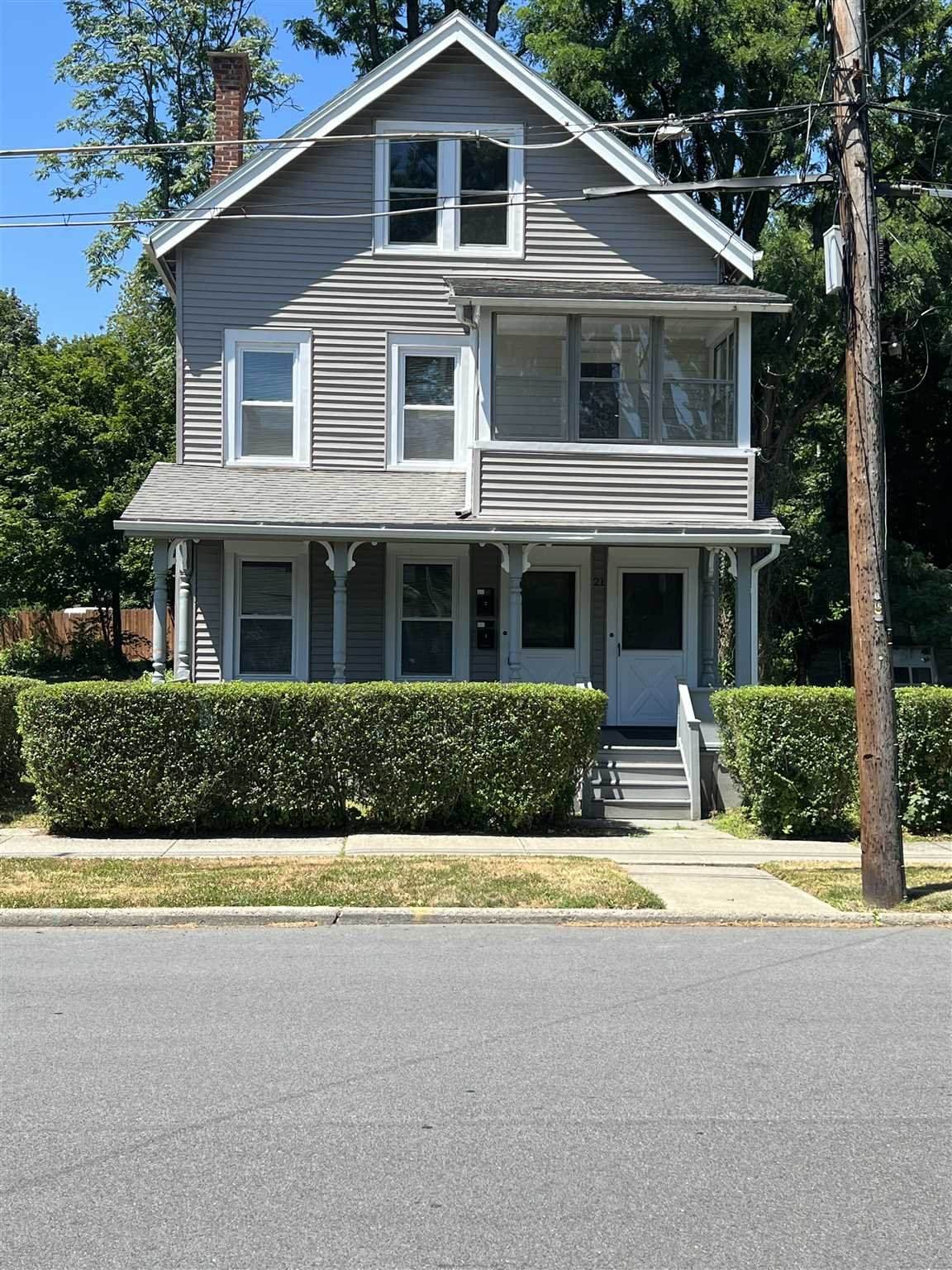 21 Lincoln Avenue - Photo 1