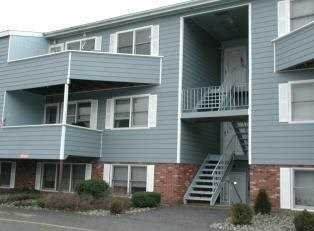 216 West Road - Photo 1