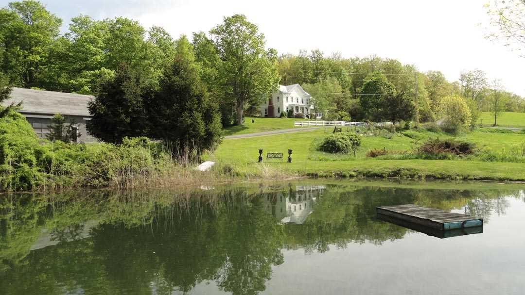 132 Decker Rd - Photo 1