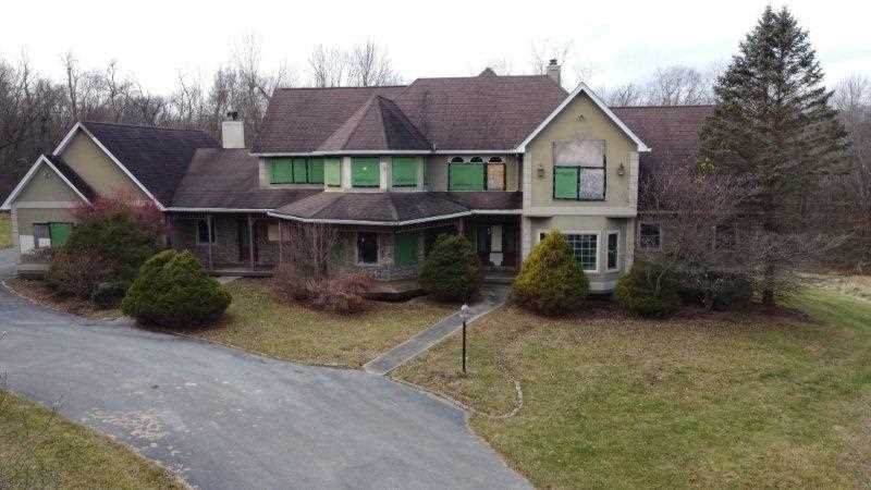 70 Pond Hills Ct - Photo 1