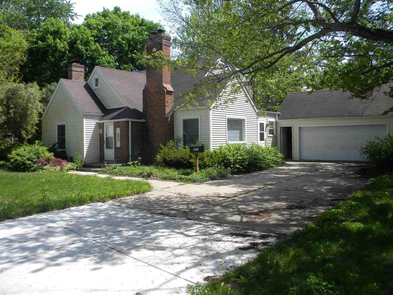 1411 Crane Ct - Photo 1