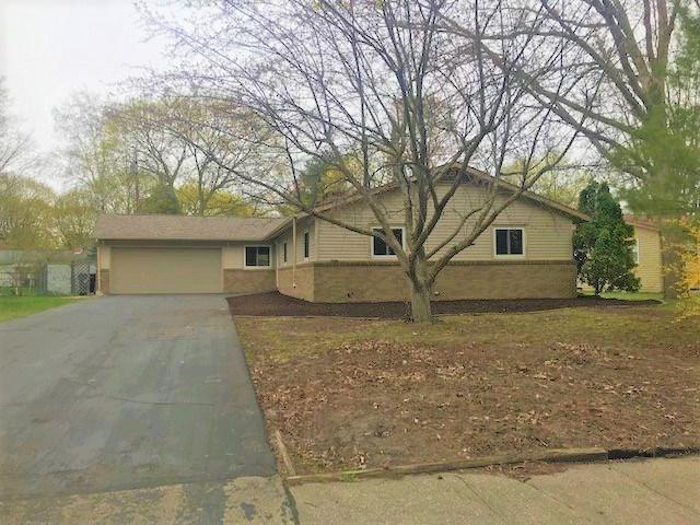 5800 Perrine - Photo 1