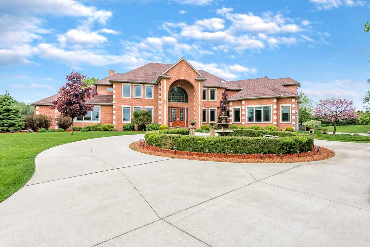 4212 Teakwood - Photo 1