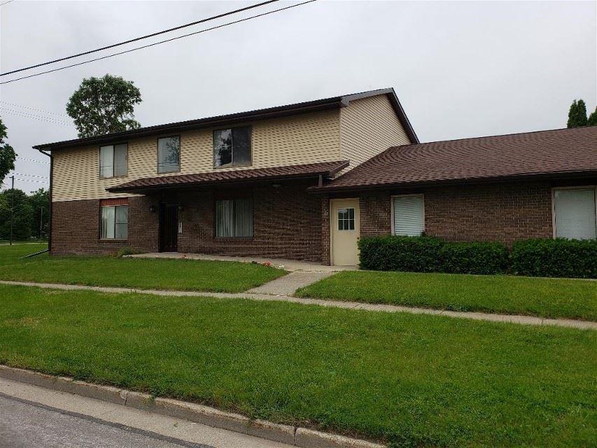 1301 Springfield - Photo 1