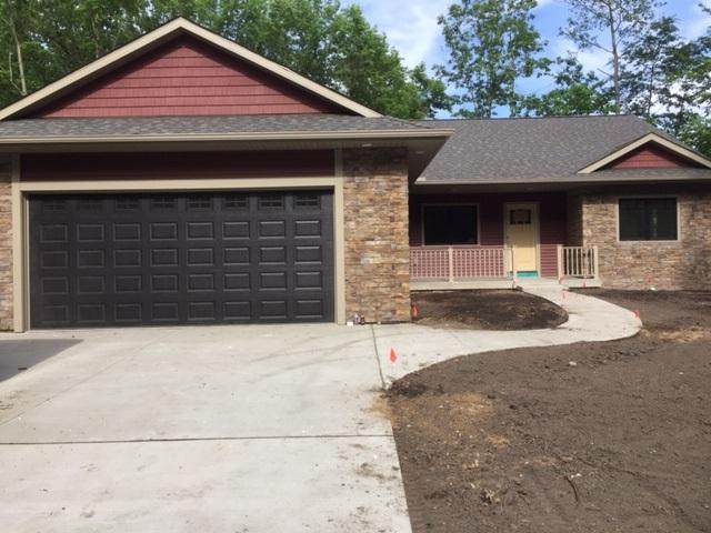 925 Crooked Tree Lane - Photo 1