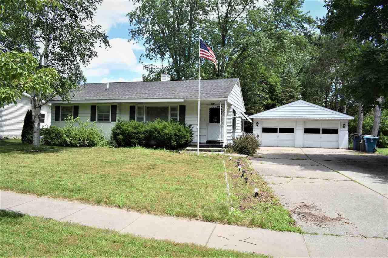 5220 Sturgeon Ave - Photo 1