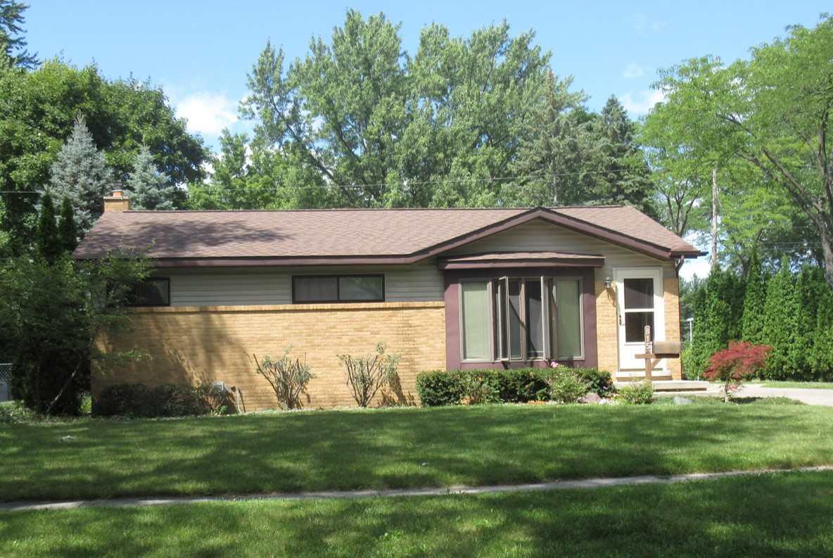 815 Coolidge Drive - Photo 1