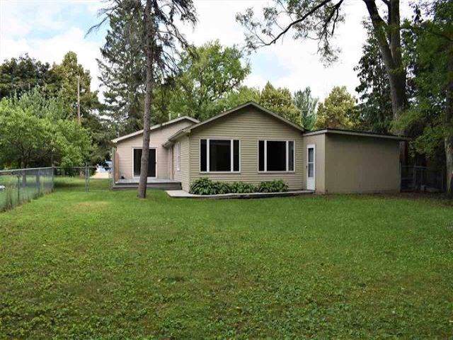 5801 Sturgeon Ave - Photo 1