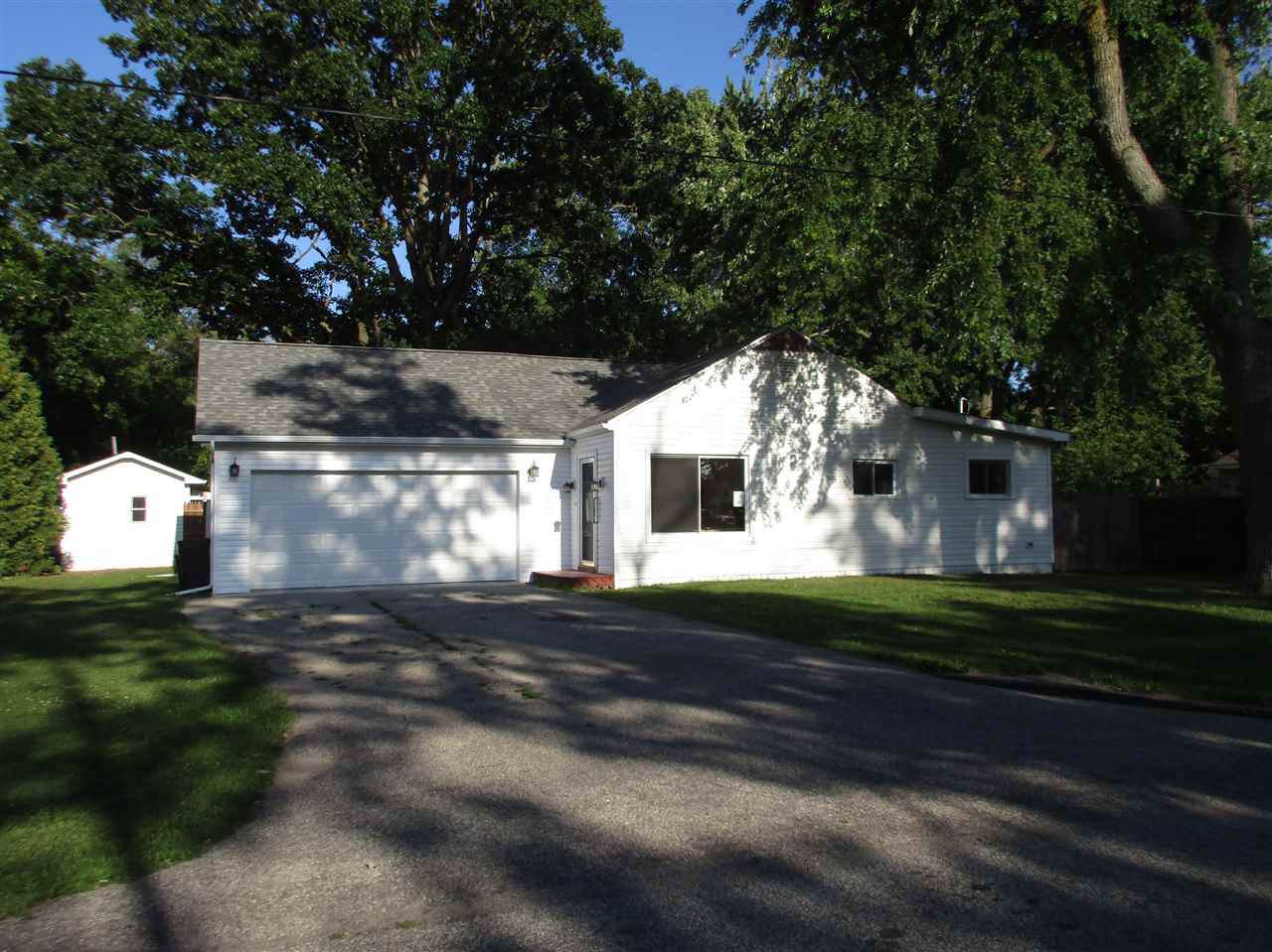 3211 Bowman - Photo 1