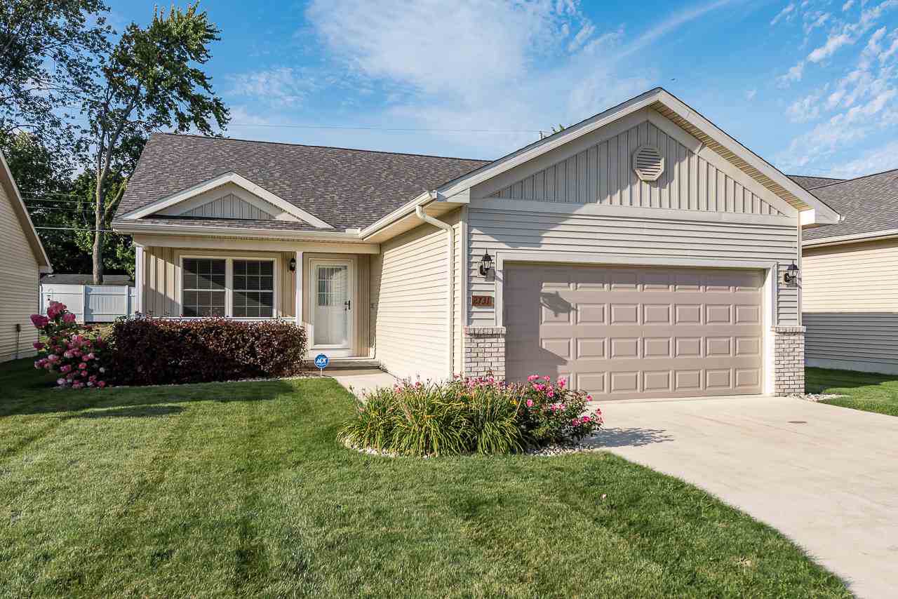 2731 Kitty Hawk Circle - Photo 1
