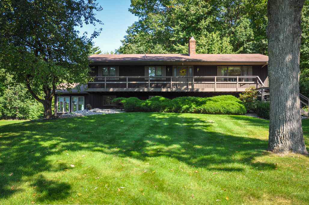 3485 Bowman - Photo 1