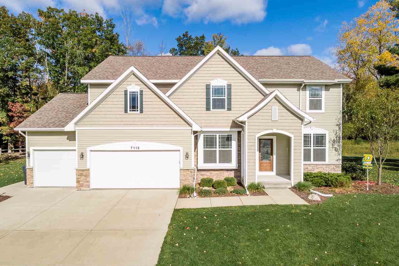 7112 Arrowhead Circle - Photo 1