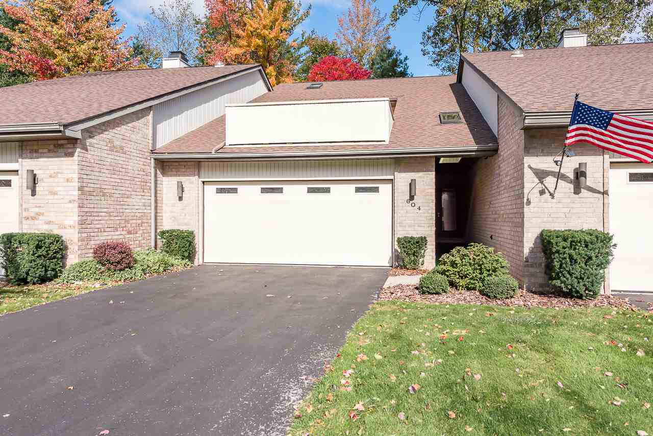 604 Shorefront Circle - Photo 1